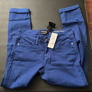 1 with tags , 1with out